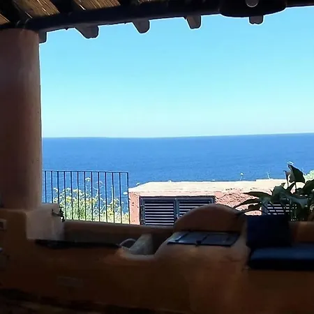 Casa Ajo E Didy, Panorama Sul Mare A Holiday home