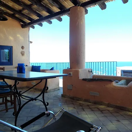 Casa Ajo E Didy, Panorama Sul Mare A Holiday home Malfa (Salina)
